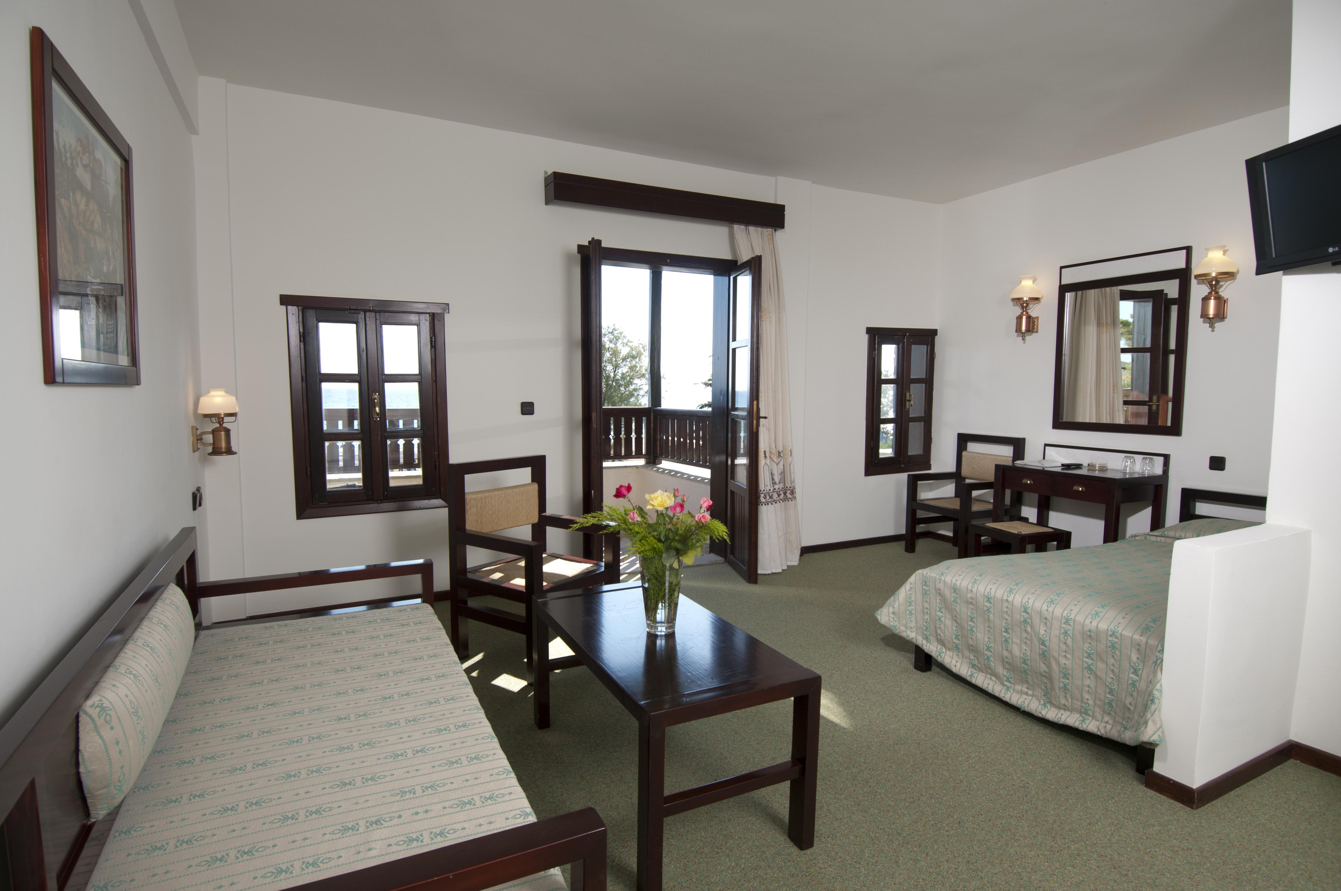 Simantro Resort Sani  Exterior foto A typical hotel room