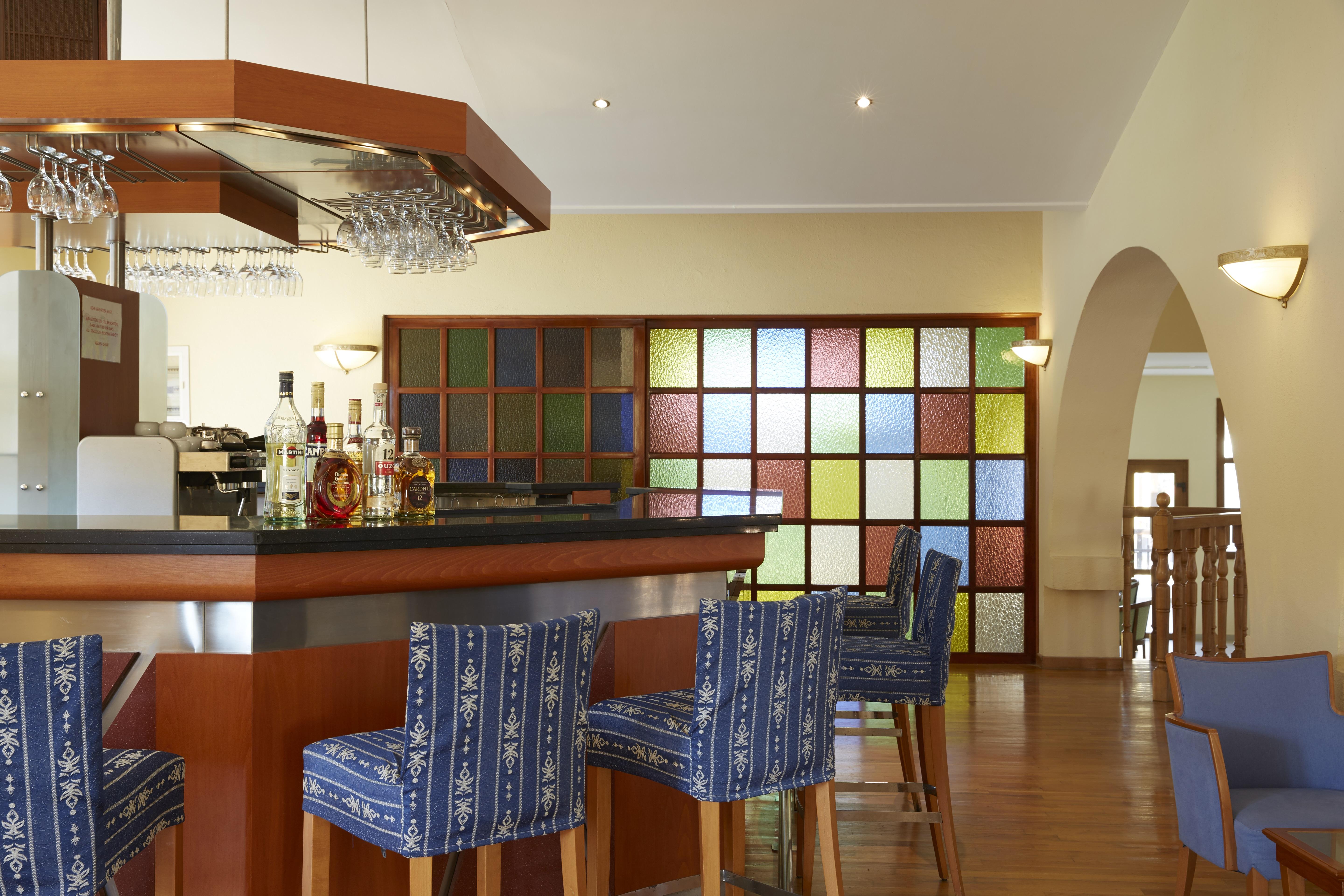 Simantro Resort Sani  Exterior foto The bar at the hotel