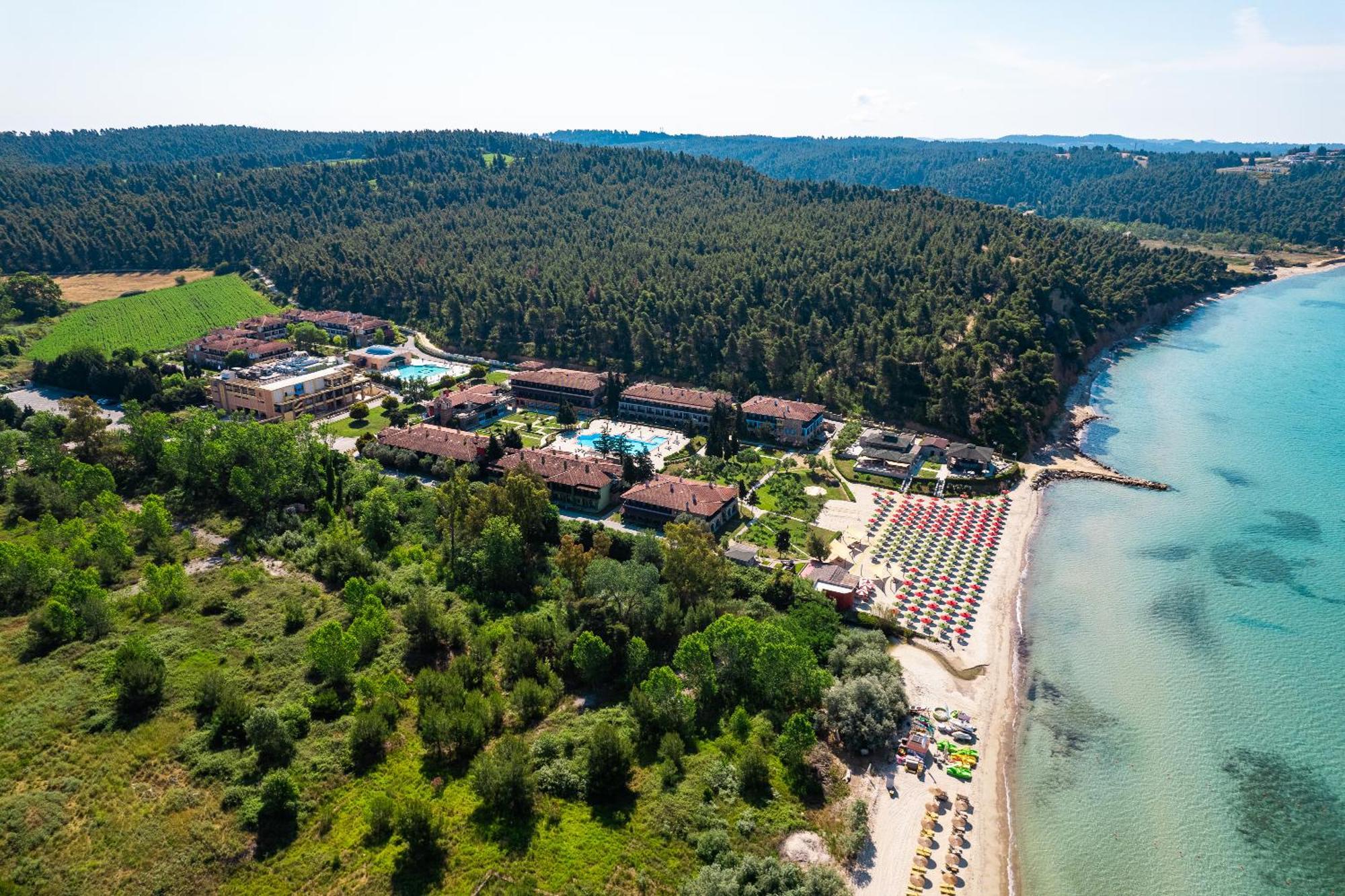 Simantro Resort Sani  Exterior foto Aerial view of the resort